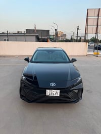 كامري ٢٠٢٥ • مواصفات LE • ٥٠ ميل