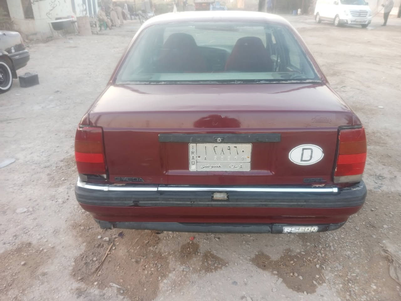 السلام عليكم للبيع اوبل اوميكاء مديل 92 رقم كربلاء سنويه عظم مشروع وطني تحويل مباشر محرك او كير جدد حداديه جديده السعر 14 ورقه العنوان ديوانيه قضاء الشاميه التواصل اتصل فقط ***********@@
