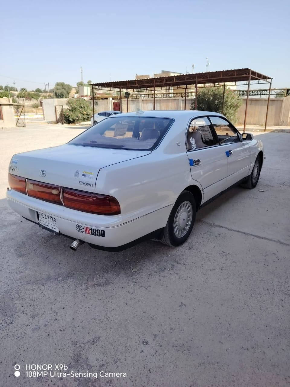 بطه موديل 93 راقم نينوئ والشرعي شرط تحويل فول مفوله كشنات كهرباء *********** سعر 45 وبي مجال

نص مكتوب في الصور:
- HONOR X9b
- 108MP Ultra-Sensing Camera
- HONOR X9b 108MP Ultra-Sensing Camera