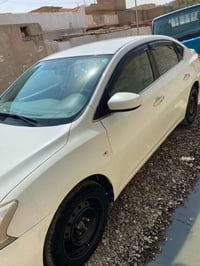 نيسان سنترا • ٢٠١٤ • للبيع
