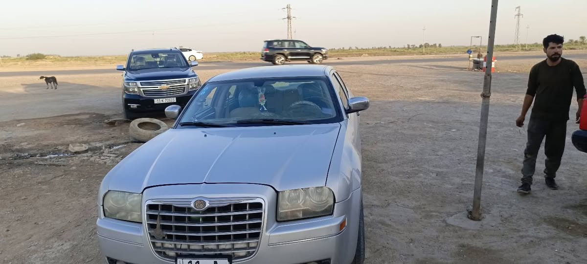 السلام عليكم سياره بأسمي رقمه بغداد موديل ٢٠٠٧ للبيع وشراي يتصل ع هذا رقم ***********
