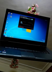 لابتوب نضافة95 بلميه وكرت شاشه خارجي وسعر بلاش ب95الف وبي مجال بسيط لا...