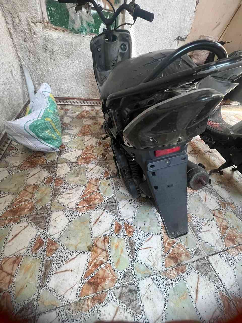 سلام عليكم ماكس قجمه للبيع سعرها ٣٥٠ وبيها مجال مكاني بصره الطويسه لتواصل ***********
