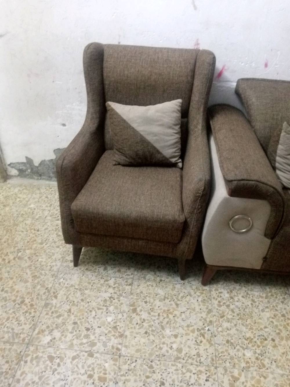 لبيع ب 
150