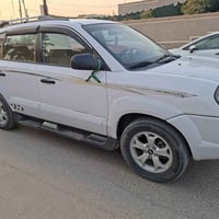 توسان ٢٠٠٩ • مكينة ٢٧٠٠ • غاز