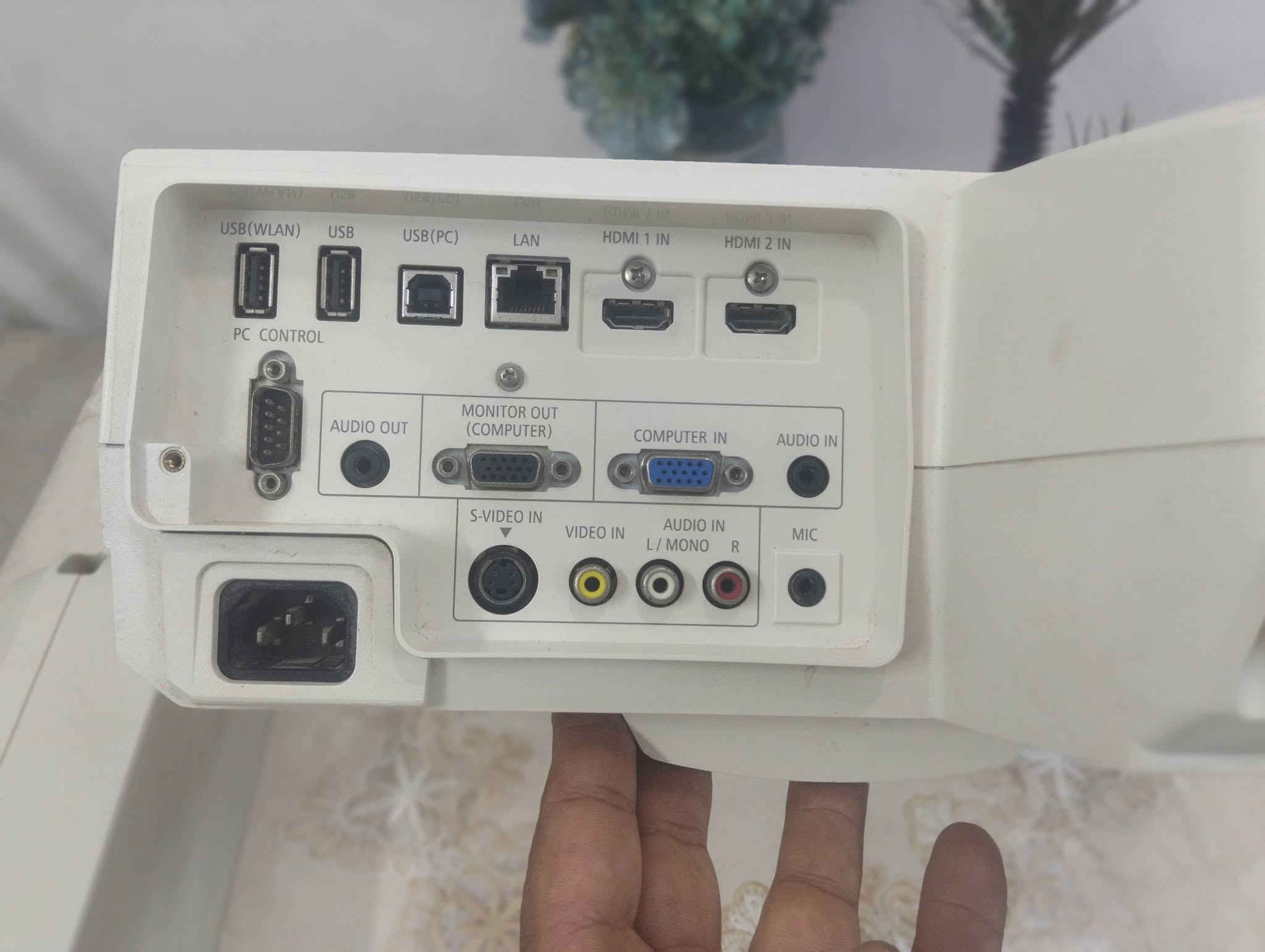 للبيع 
جهاز نظيف وشغال
بدون ريمون
بغداد
***********
