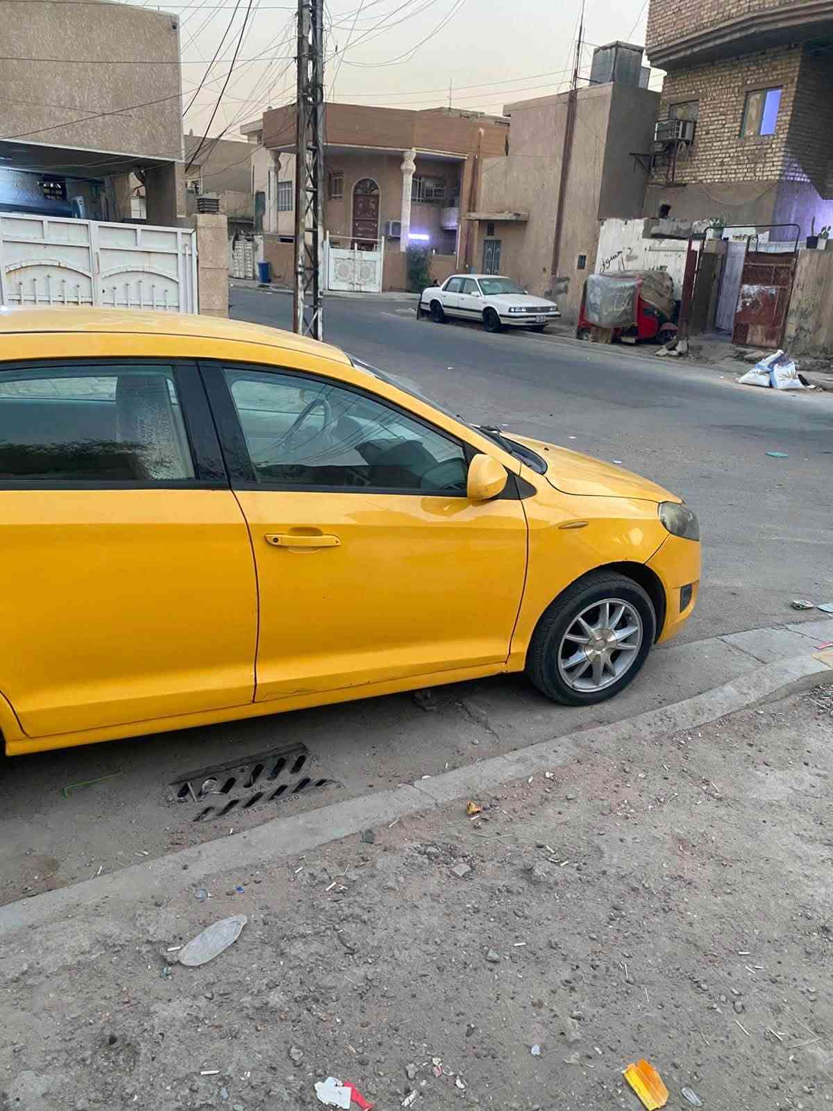 السلام عليكم شيري فلاوين موديل ٢٠١٢ رقم قادسيه مشروع  مكينه وكير بشرط تبريد ثلج 🥶 سياره جاهزه برغي مابيهه نقص للبيع  السعر ٢٥ ورقه وبيها مجال بسيط بيع مستعجل
العنوان بغداد 
رقم الهاتف. ‭***********‬
