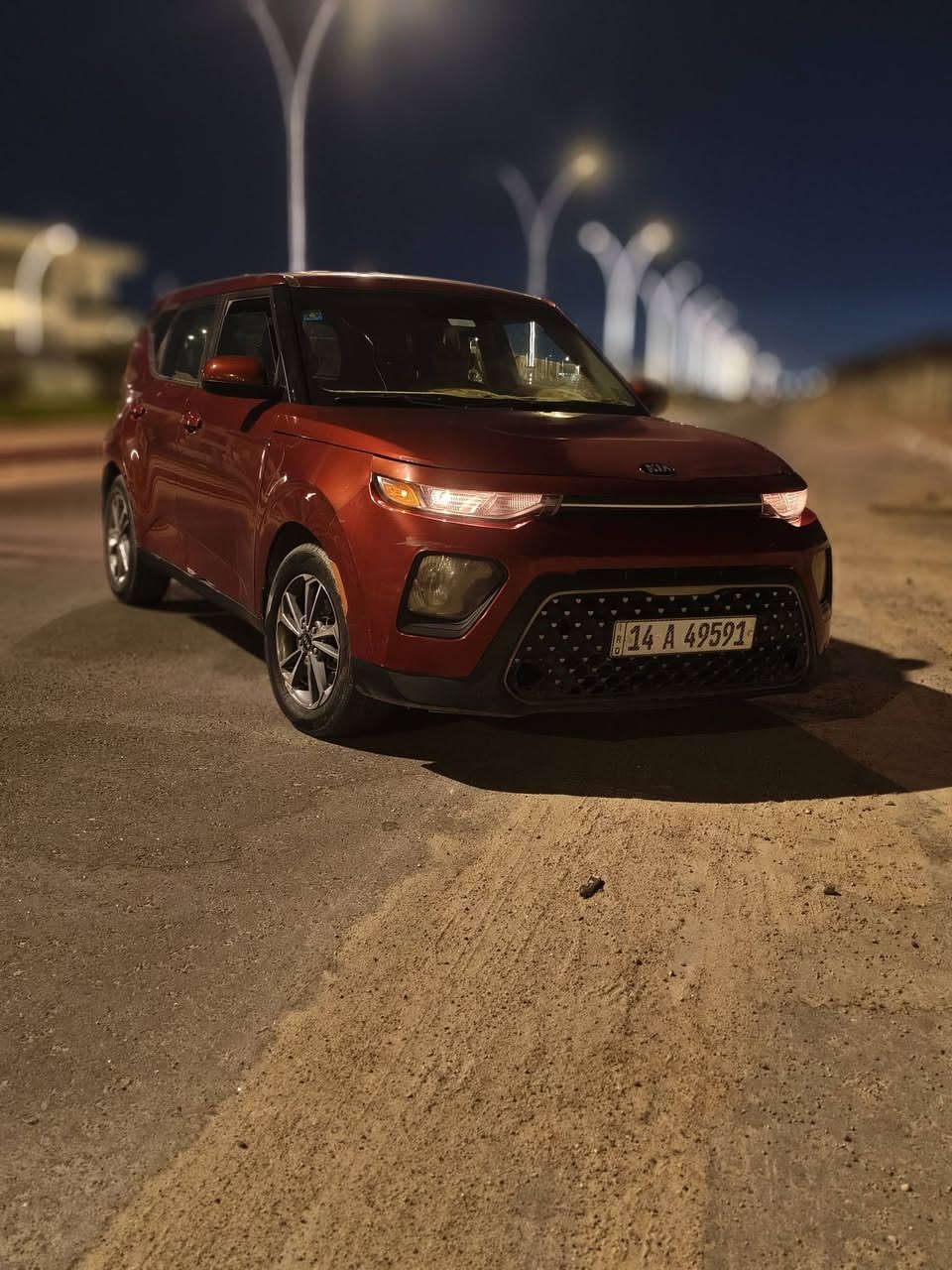 السلام عليكم. . .  كيا سول مديل 2020 للبيع
محرك2000 دوش وارد امريكي
حادثها جاملغين اماميات وشبرين من البنيد 
السياره تخم تاير وويل جديد تبريد مكينه كير ب حالة الوكاله
ممشى السياره 106 الف كيلو متر مكان ورقم السياره البصره 
للاستفسار واتساب ***********
