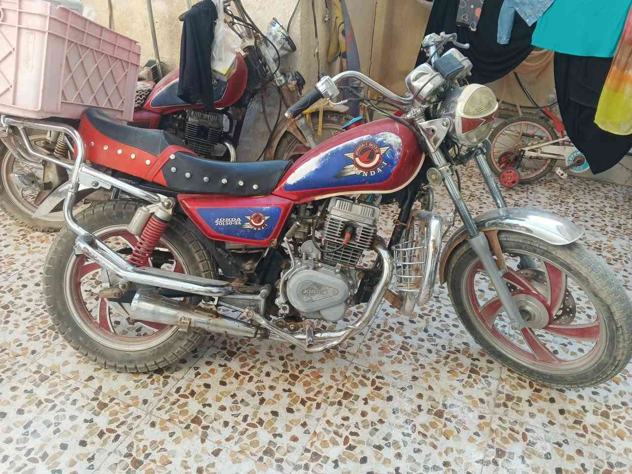 متاح
جوندة موديل ١٩ اوراق اصولي نضيفه حيل  شغاله سلف عوزهة ترتيب بسيط مكانه بلحلة السعر ٥٠٠ وبيه مجال بسيط لاستفسار ***********
