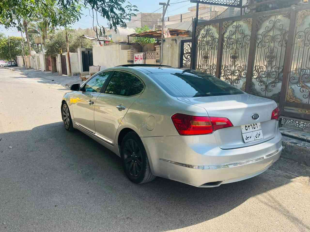 كادنزا 2011 فول مواصفات واحد ع واحد  بانوراما تحكمات بصمه محرك 6 سلندر بيها جاملغ وبنيد صبغ فقط الباقي مكفول شواصي لغود مكفولات السعر 85 الاتصال ع الرقم ***********
