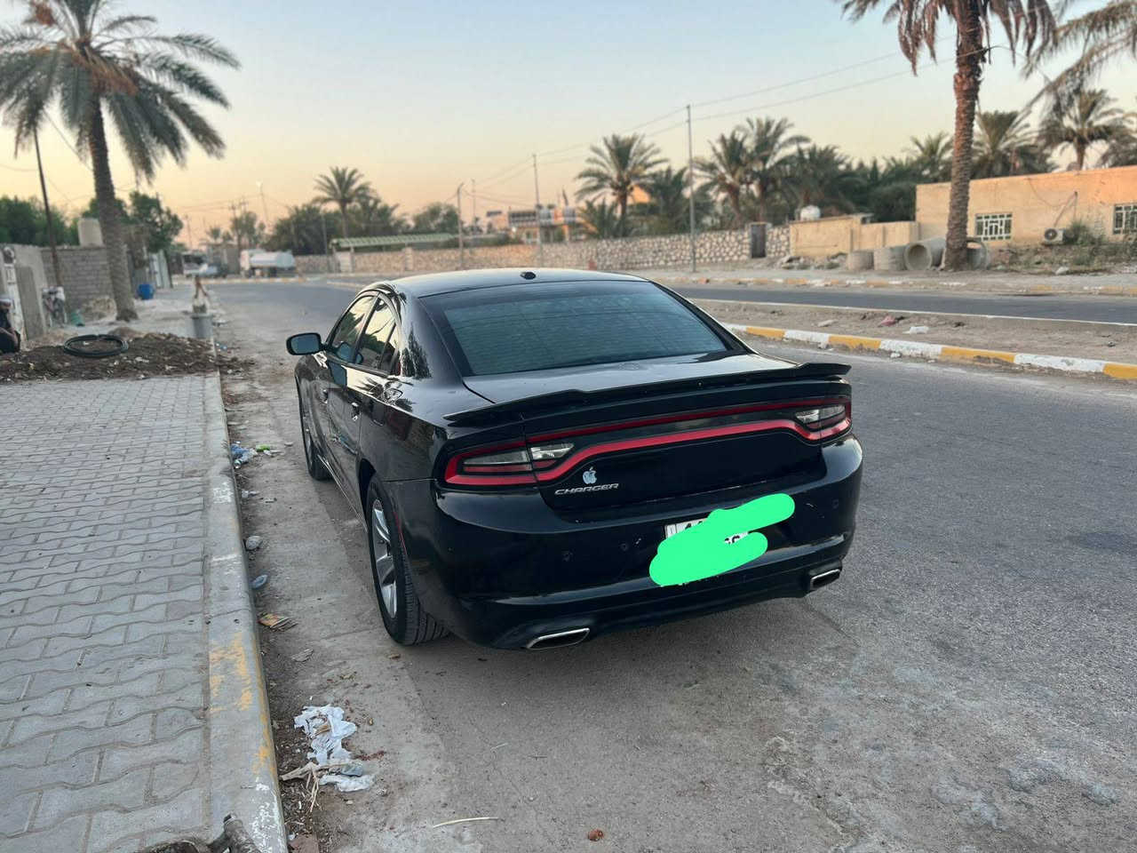 السلام عليكم
 
جارجر 2015 اصل SXT تو ويل مكينة 3600 سيارة جاهزة استخدام شخصي مكينة وتبريد وتخم تاير كله جديد بيها صبغ جاملغ  ولبنيد وبيها فتح الباب فقط
رقم بغداد ابسمي تحويل مباشر مكان بابل الشوملي
سعر 153 وبيها مجال
***********
