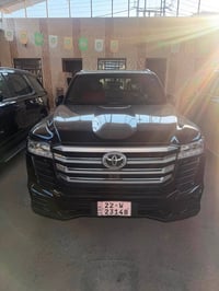 2025 بريم داخل احمر  اربع كامرات  ماشيه 17 الف مغلفه بالكامل  السعر 71...