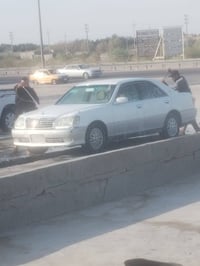 مكلف بالنشر • جنون أدوات • مجال قليل