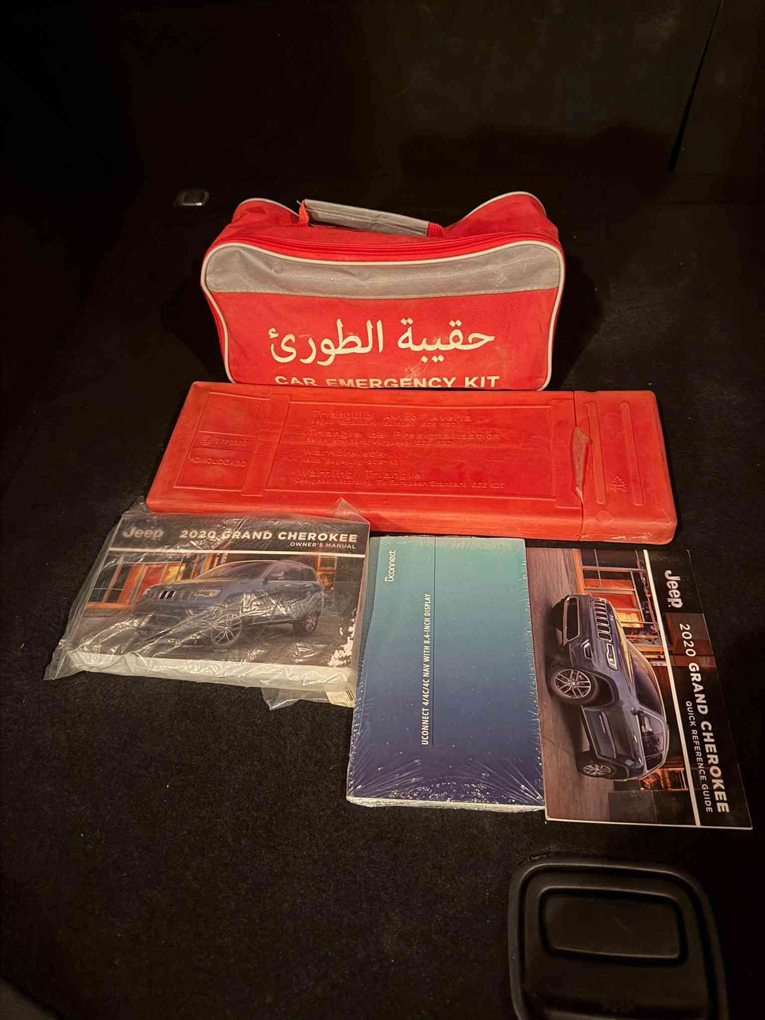 السلام عليكم
جيب موديل 2020. بدون صبغ بارد فقط
حادث بسيط جدا سونار موجود وصور موجودة
بالمنشور
ماشية 60الف mi
كير مكينة تبريد شواصي لغد كله كفالة
مكان بغداد الدورة
واتساب ***********
