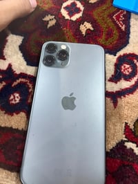 آيفون ١١ برو • ٦٤ • فيس ايدي متوقف