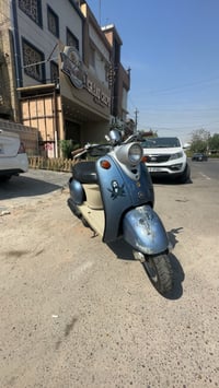دراجه كلاسك فحل  دراجه مجفته كله جديد دراجه نضيفه شلعه ومعدل خير من ال...