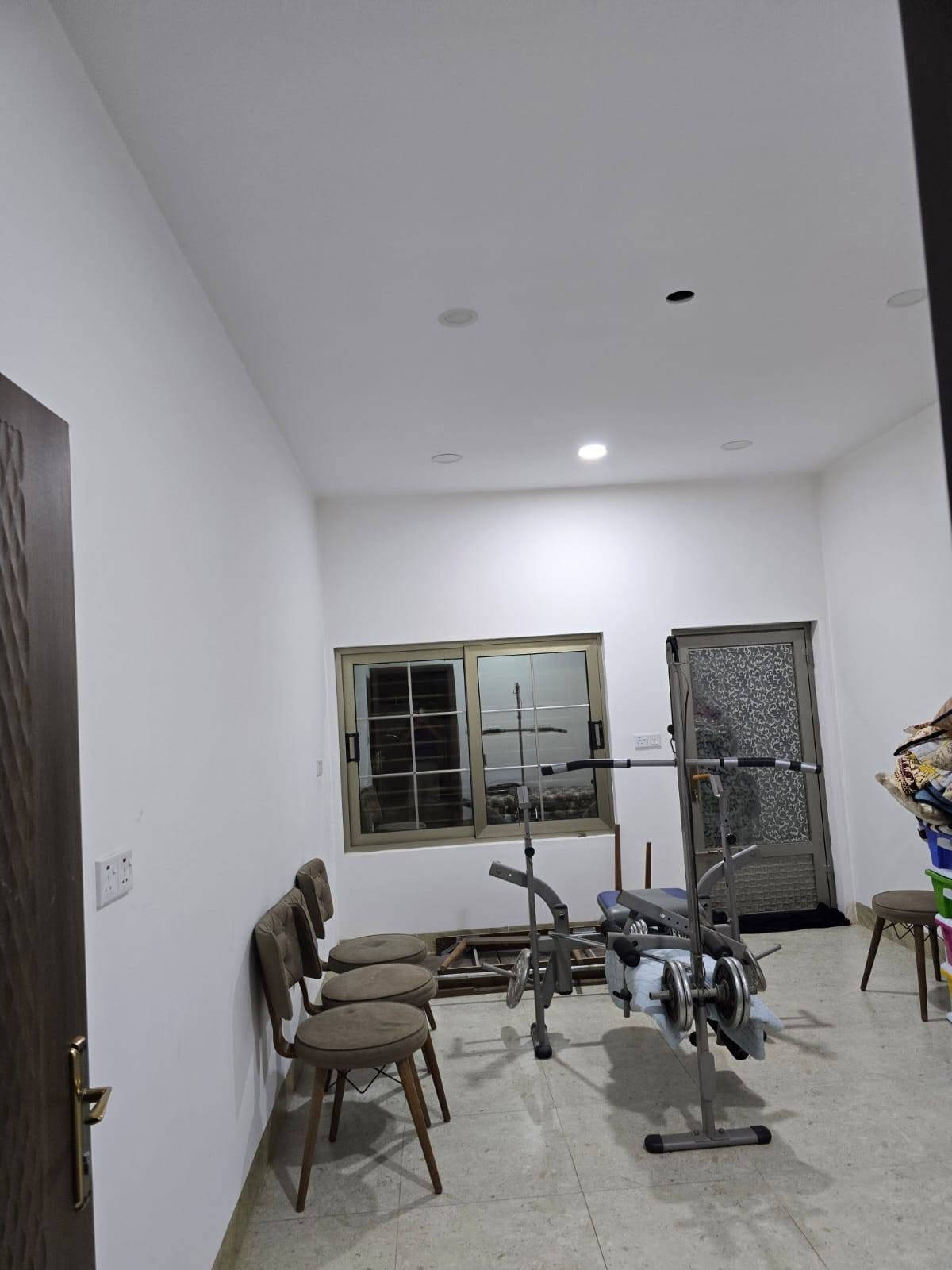 منطقة ١ اذار • ١٥٠م • ٥ غرف