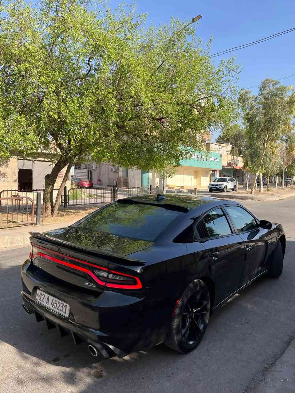 السلام عليكم
چارجر 2017 SXT
باسمي شرط التحويل 
بيها جاملغ امامي جهة النفر من امريكا
بدون دواخل

ماشيه 130ميل 

السعر 190 وبيها مجال 
مكاني موصل حي الوحده 
للاستفسار الاتصال او المراسله خاص 
***********
