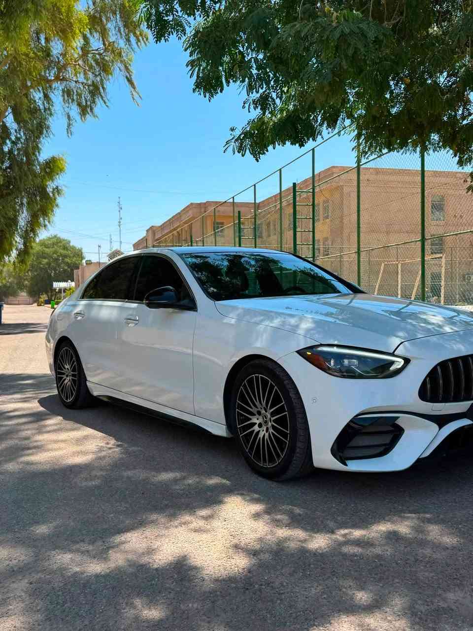 السلام عليكم

مرسيدس بنز C 300 موديل 2024 وارد كندي بيها 3 قطع تبديل
اصلي وبارد يعني بدون صبغ ابدد
عليها كت Amg
مواصفات سلايد فتحة سقف
بصمة وبصمة ابواب
انارة داخلية الوان
محرك كير واير بشرط مامفتوح
فول فول مواصفات شاشة كبيرة لمس كاميرات محيطية
حاسة رادارات كشن جلد
شفتات استيرن 
وبعد هواي مواصفات 
وسونر بلمنشور 
رقم بغداد المكان بغداد الطالبيه
للاستفسار ***********
