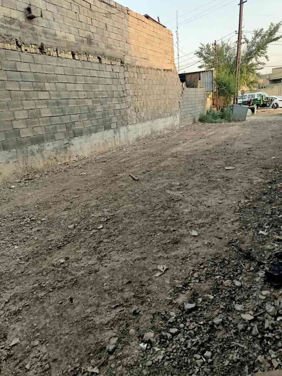 ترهم اقصاد مريح اذا مقدمه زينه ***********
قطعه ارض على شارع العام بشارع المصاليخ مقابيل ابو فاطمه المضمد المساحة 200متر الواجهة 7ونص ونزال28

