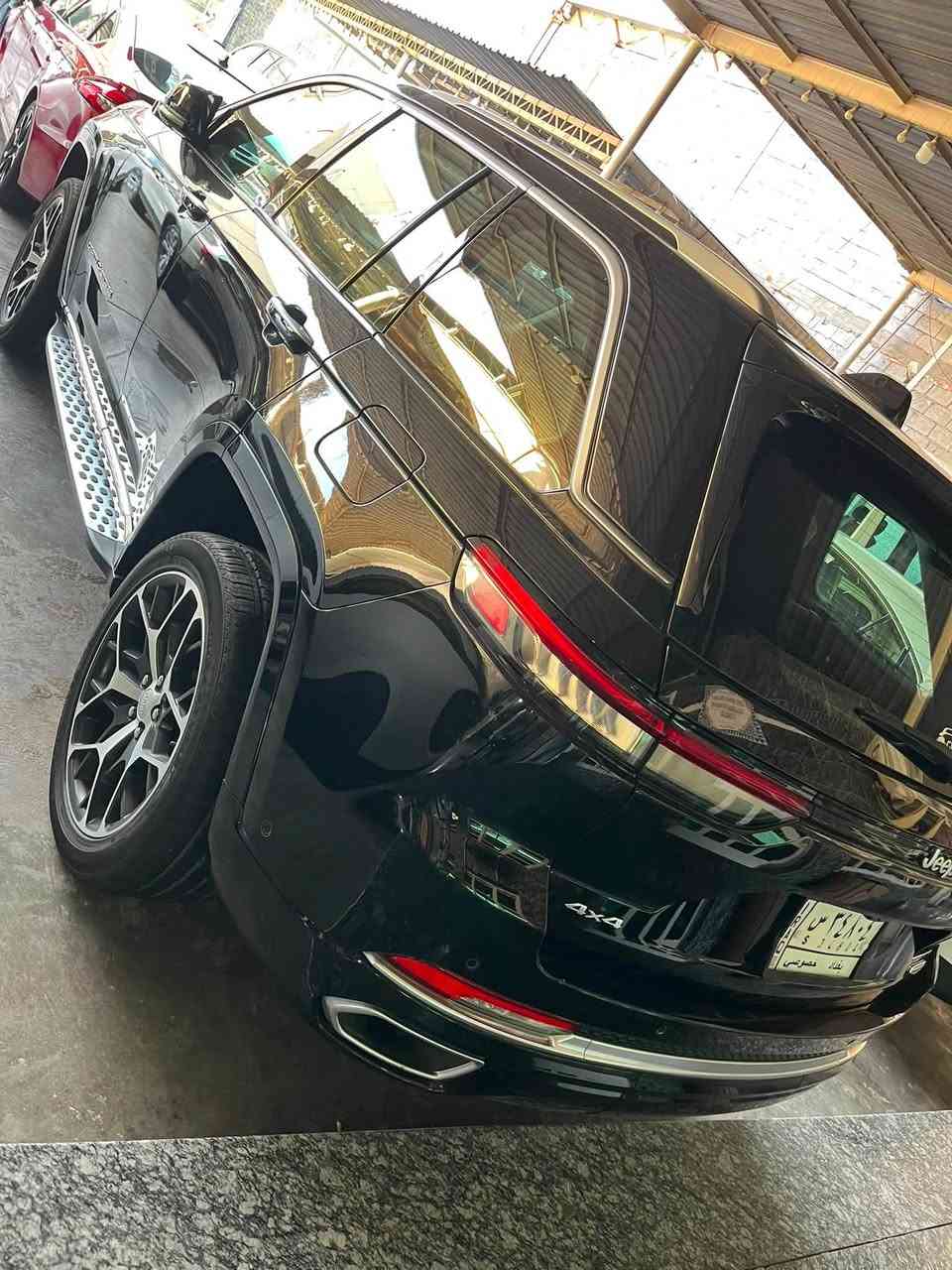 السلام عليكم جيب سومت وكالة هارلم موديل 2023 ماشية 20 الف كيلو السيارة مغلفة بي بي اف السعر 45 الف دولار للتصال  ***********
