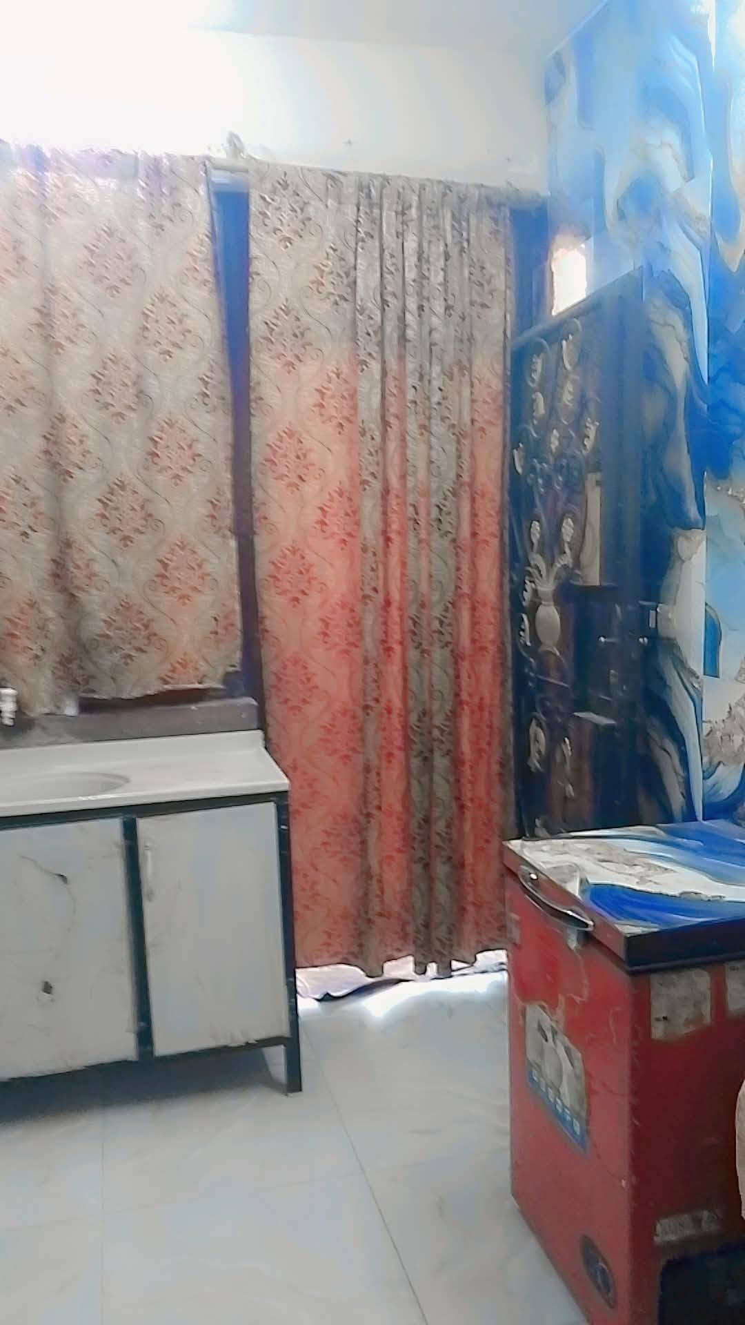 مشتمل للبيع مساحه 62 متر طابق ونص زراعي سند 25 مضمون العنوان خط النفط مقابيل بانزين خانه السعر 33بي مجال رقم الهاتف *********** ابلوك مبني لل معلومات
