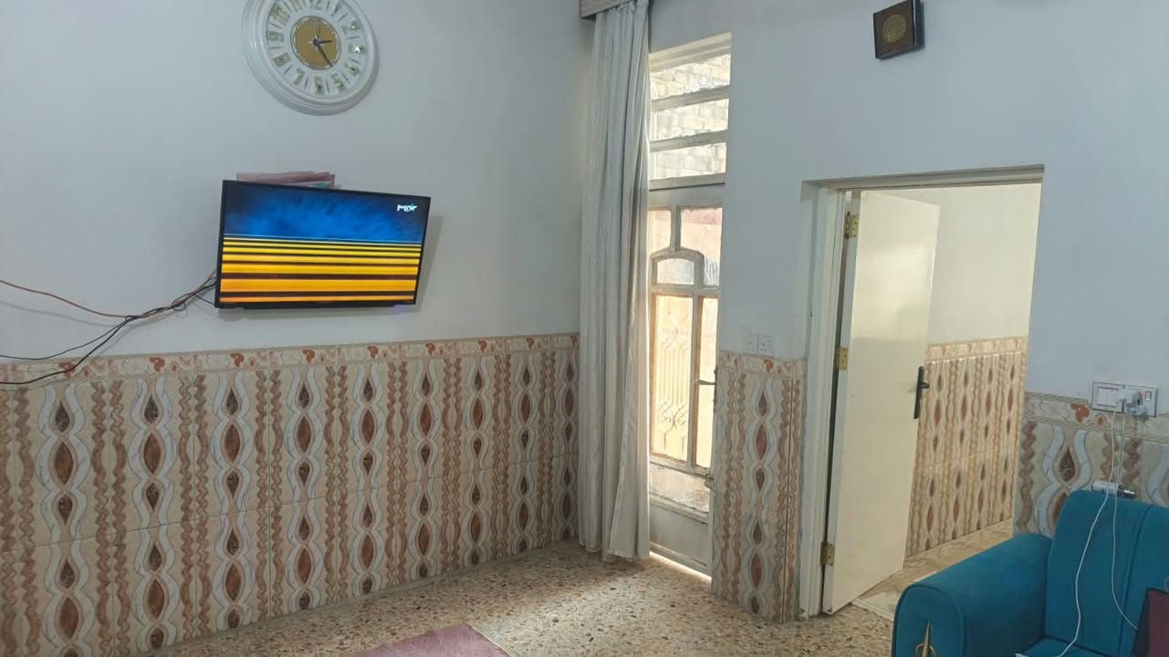 منطقة ١٧ تموز • ٩٠م • غرفتين