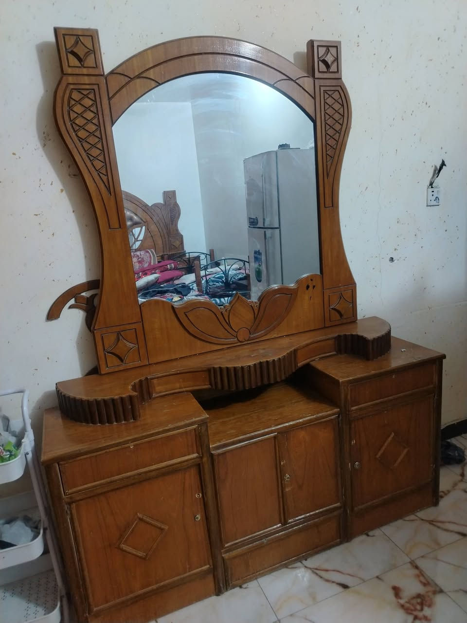 للبيع ***********
