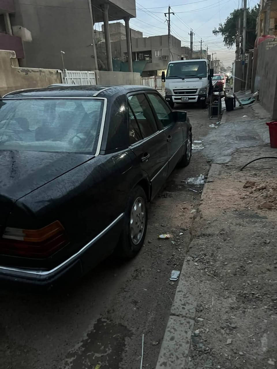 مارسيدس دب • ١٩٩١ • فتحة اسلايد