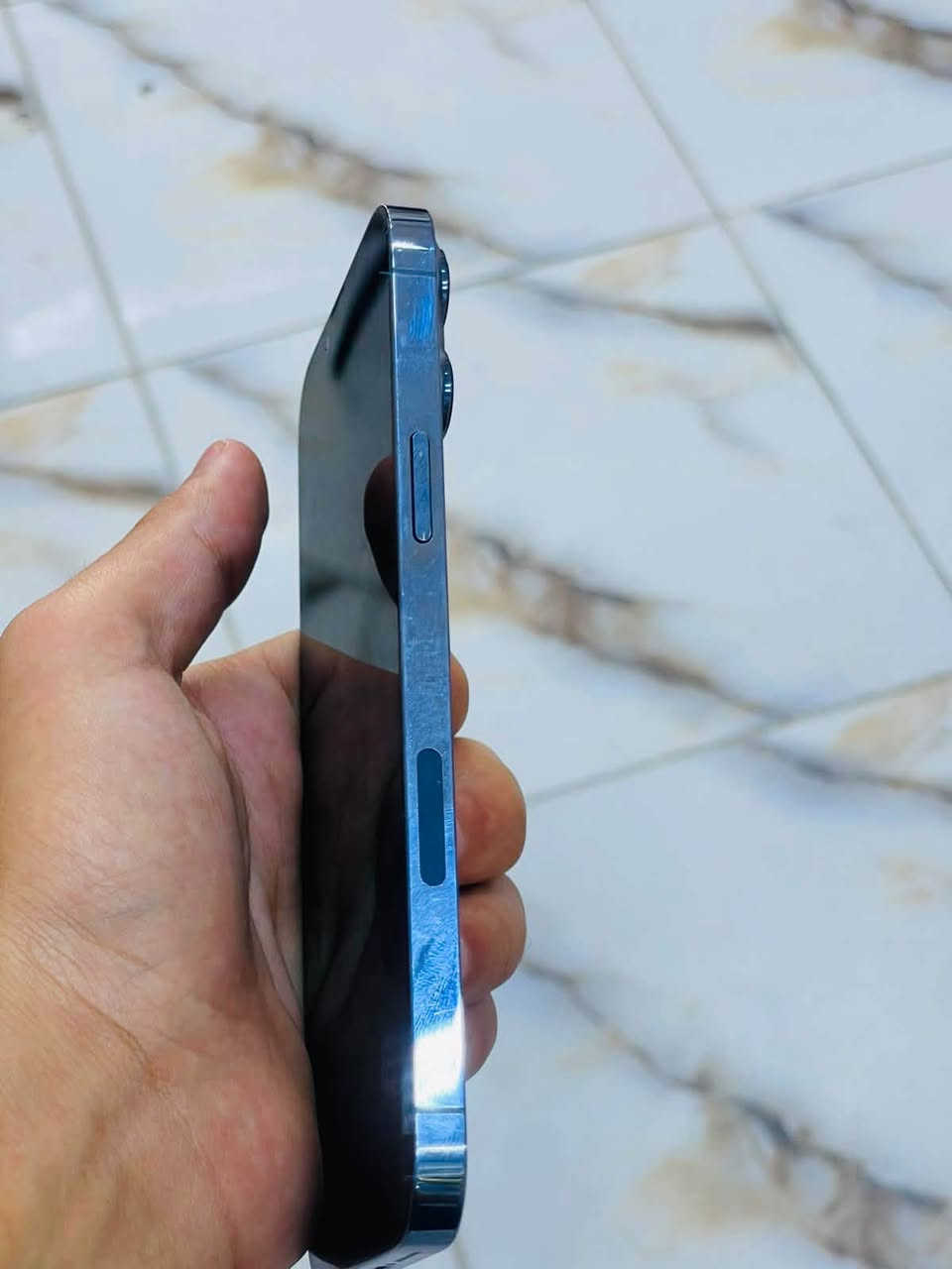 سلام عليكم ايفون ١٣برو ماكس للبيع التلفون نضيف ما عدا بي طكتين بل اطراف كامل كواتونة لاصلي شرط بطاوية 🔋86لا مبدلة ولا مرفعة التلفون بلادي وشرط شحنة يطول من ٩ساعات إلى ١٠حسب لاستخدام ذاكرة 256السعر ٧٥٠وبي مجال بسيط للتواصل ***********.  المو شراي لا يتعبني عنواني بصره ابو الخصيب
