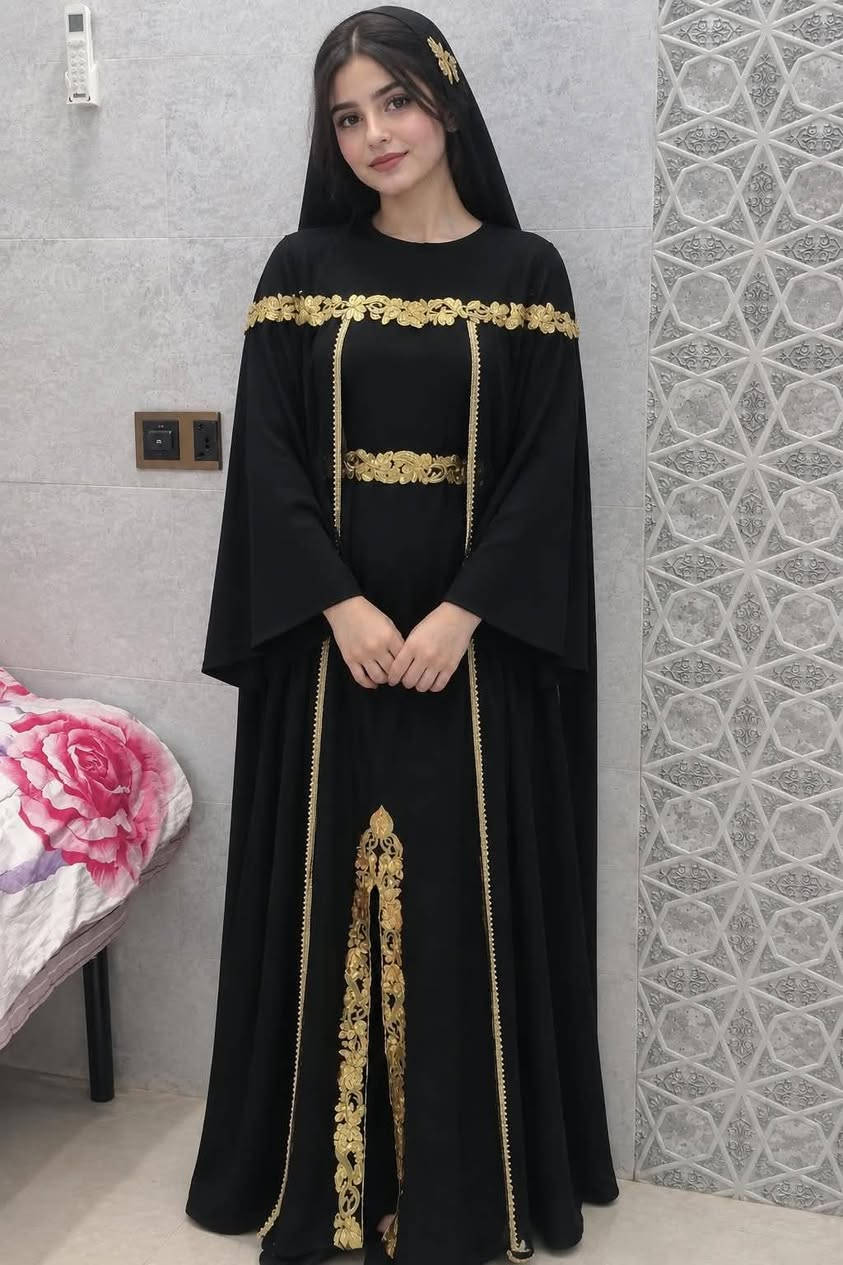 بدلات أطفال • نضيفات • لبسه وحدة