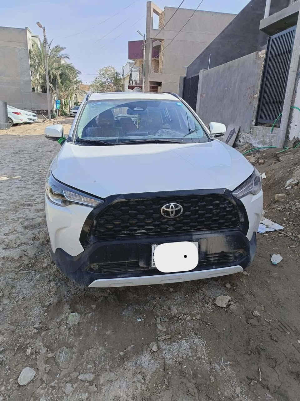 السلام عليكم
كورلا كروس هايبرد 2025 وارد صين 👈🏻 محجوزه 👉🏻
مكفوله كفاله عامه 
 السلام عليكم 
رقم بغداد الجديد و اسويلك وكاله عامه بالمرور 

المواصفات: بصمة- دخول ذكي- فتحة سقف 
كاميرا خلفيه
رادار درجة - تحديد مسار- قيادة الية
قطعتين تبريد-ماشية 26 الف كم -كشاف زنون 
لايت هايلوجين - نظام HEV -اشاير بل مري 
مود درايف -مانع انزلاق - اوتو هولد- ويل كب
محرك 2000 بانزين و كهرباء-منافذ USB
شاشة كبيرة- كامرة - فول تحكم ستيرن  

مكان السيارة : الديوانيه  والاستفسار: ***********
