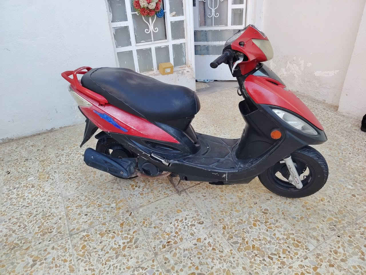 سلام عليكم درجه كامكو جيفور البيع كهربائيات كله شغاله نكره سلف لا تنقيص ولا تبخير شلعه ومعدل فول كل نقص ما بيه مكينه خرسه سعر 325قفل  النجف حي الميلاد***********
