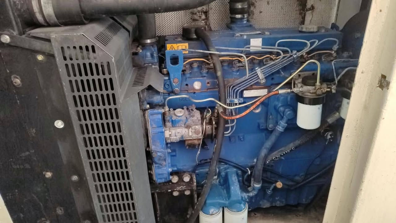 مولد بيركنز 150kv كاتم  شاشه نظام  اوتو  اطفاء ذاتي الكوت حي الصناعي قرب اعدادية الفارس  واتساب*********** غني هيتاشي للمعدات الثقيله

