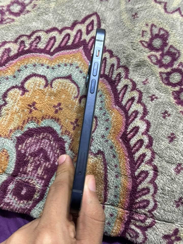 آيفون 12 • نضيف • بصرة