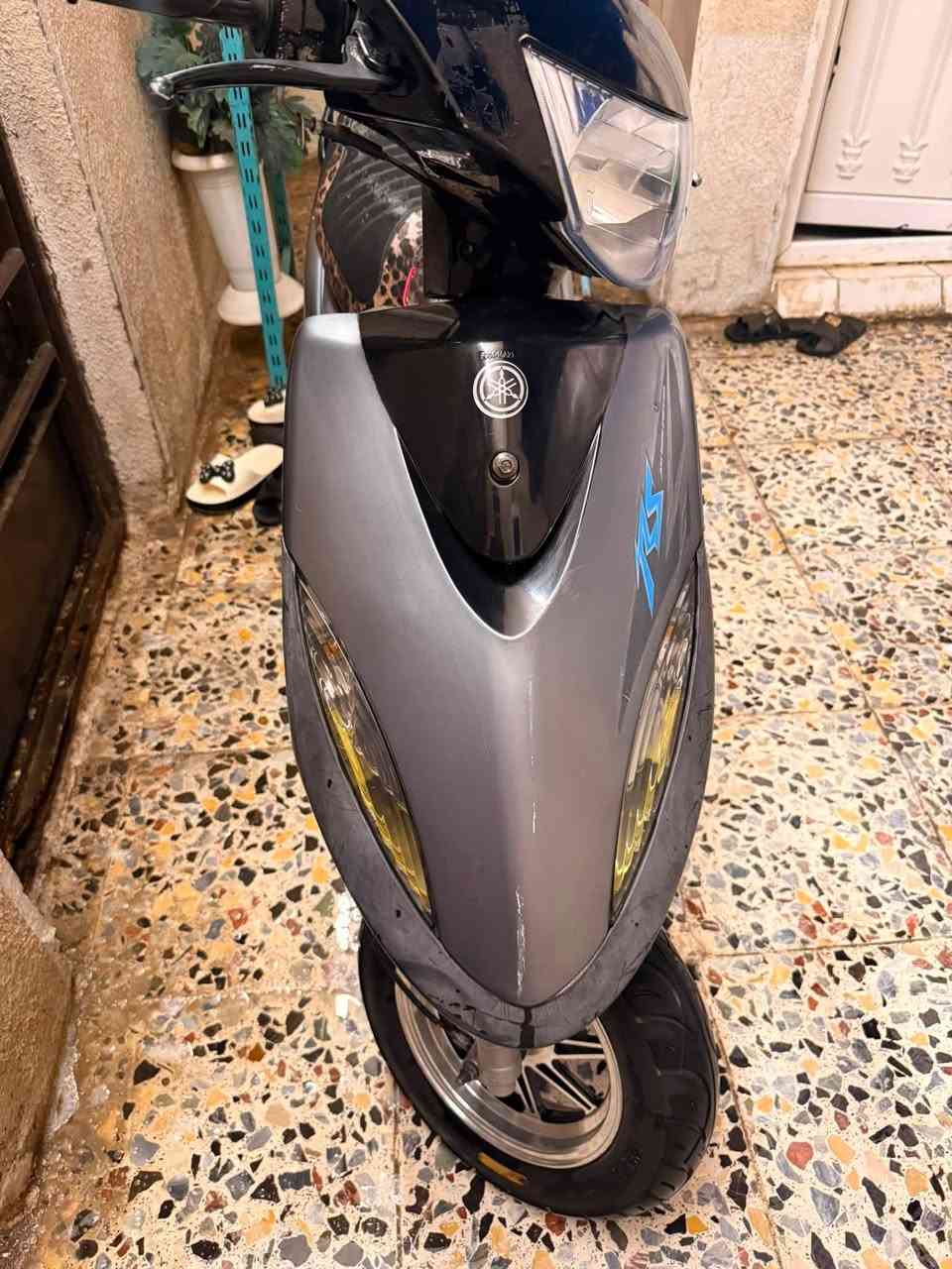 السلام عليكم ماكس عدل بلاديه كامله اي نقص مابيها شلعه معدل كلش حلوه صدر امامي اصلي تزويد شيال تزويد ويلاه تزويد دراجه كاعده من كلشي تايرات جدد اشاير لايت بك لايت 
دشبول كله شغال براكات ثنين شغالات سكن شغال 
السعر 600 وبيها مجال 
مكاني بغداد دوره حي الصحه الاستفسار اتصل ***********
