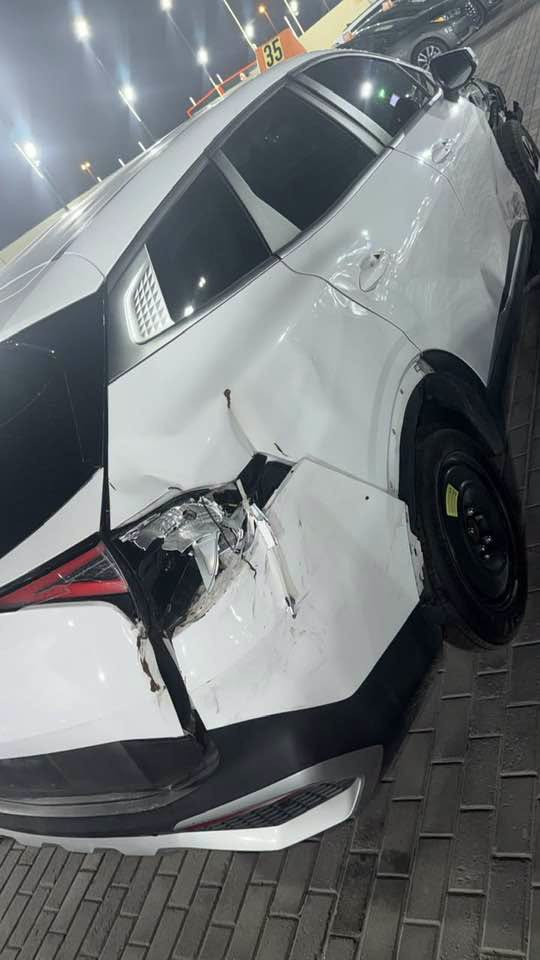 سبورتج 2024 EX
فول بصمه جلد
واصل ميناء 139

نص مكتوب في الصور:
- 66042652