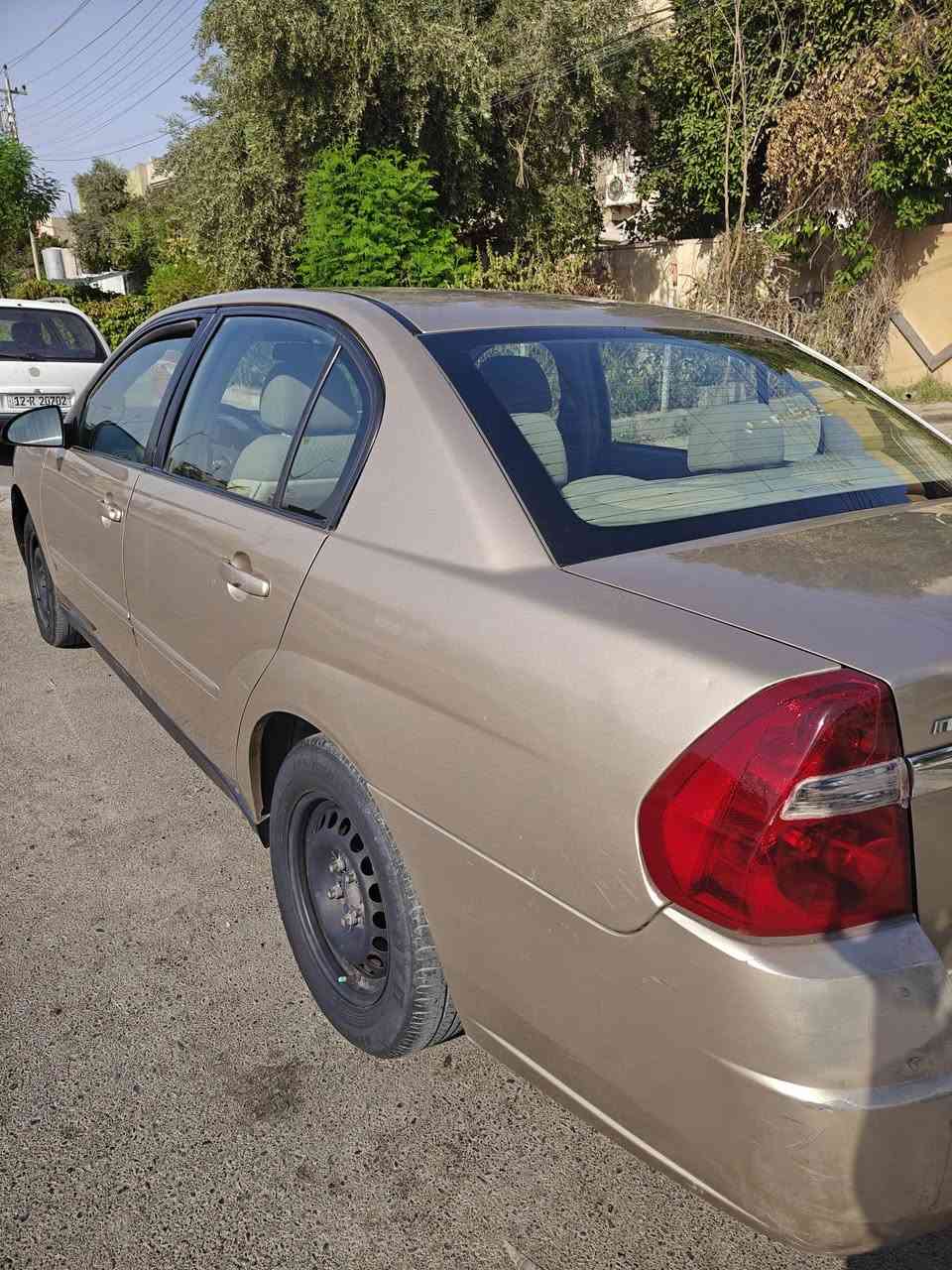 ماليبو 2007
بدون صبغ كشنات كهرب تدفئه تبريد ثلج شاشة كروس مثبت سرعة مري كهرباء السيارة بدون صبغ نضيفة كير شرط رقم نينوى  مسطرة محرك بداية صرف السعر مطلوب 56 وبيها مجال *********** مكان سيارة حي فلسطين
