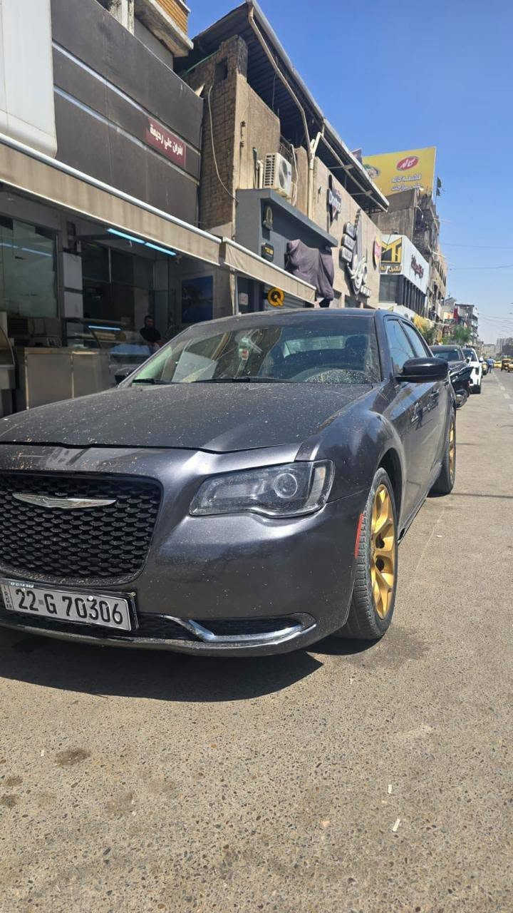اوباما للبيع او مراوس وانطي فرق موديل 19 اصل رقم اربيل دولي مواصفات عادية تو ويل شاشة جبيرة كير موس تحكمات استيرن ويل 20 بدون ايرباك حادثه صندوق وجاملغ الخلفي والامامي
السعر 160 وبيه مجال 
وترهم مراوس 
مكان السياره بغداد المنصور 
للاستفسار ***********
