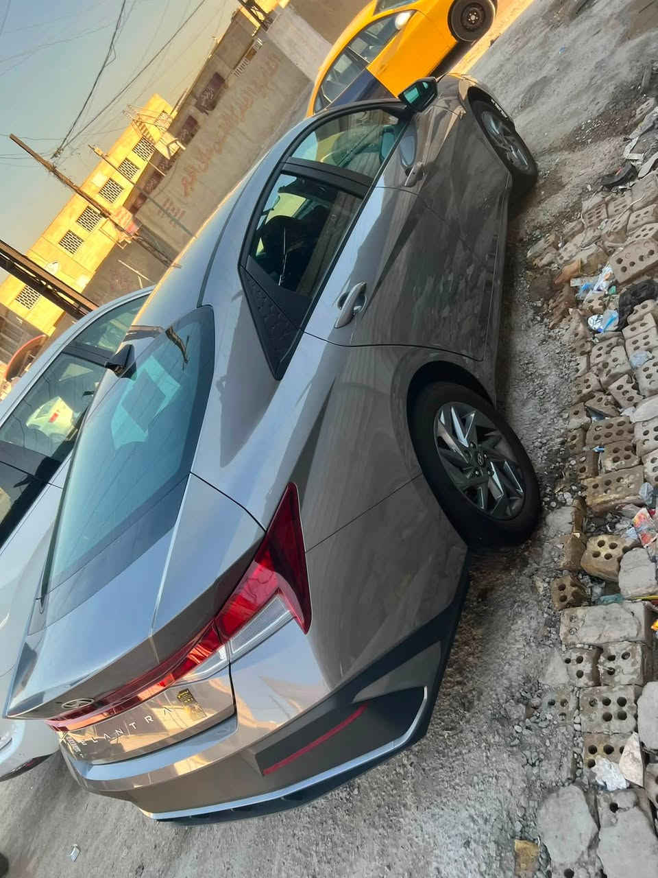 #.  السعر. ١٣٦. تلفون ***********
السلام عليكم النترا مديل 24 وارد أمريكي دخول جديد منفيس ابسمي حادث السياره بسيط تعتبر كلين بدون قطره صبغ بدون ايرباك بدون فتح بدون دواخل بدنه راديتر تبريد كله وكآله ماشيه 14mi موصفات محرك 2000دوش بصمه ترحيب ابواب تشغيل عن بعد شاشه دجتل متصل فول رادارت وبقيه المواصفات المتعارف عليه السياره حيل جديده وليبل واحد كلها صور المزاد مرفقه بل منشور
