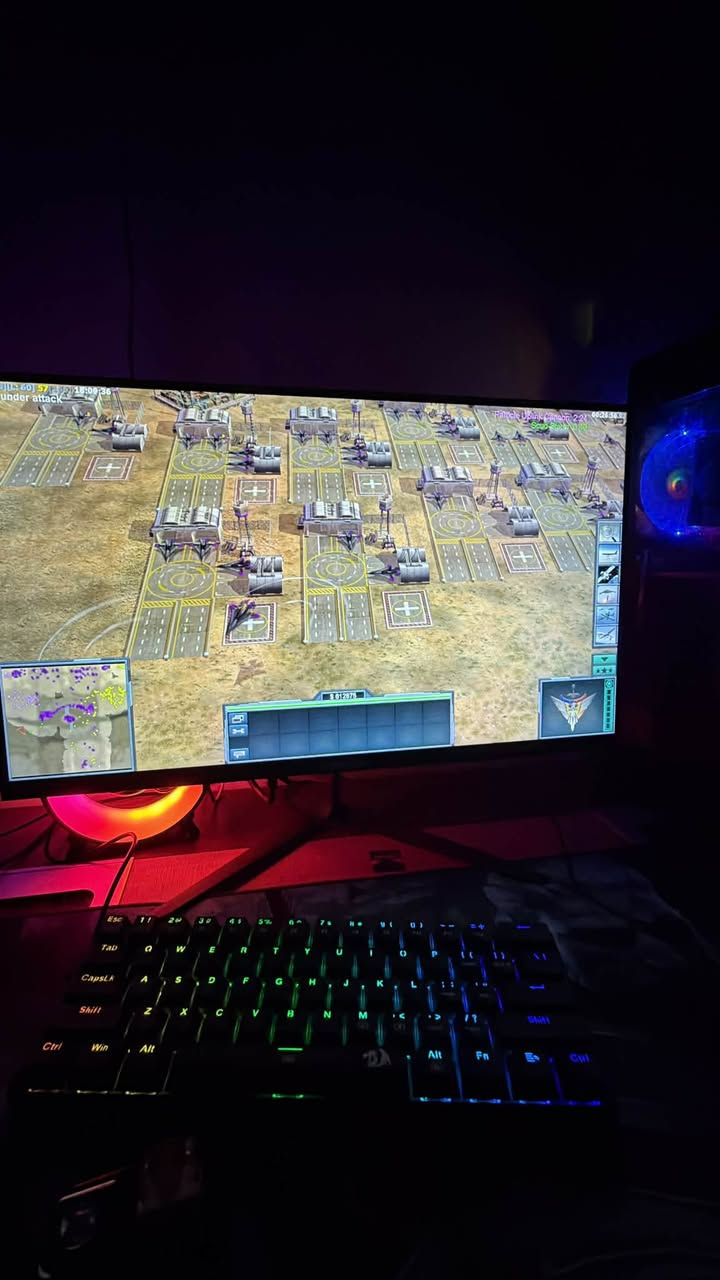 🖥️ تجميعة PC للبيع 🔥
🔹 المعالج: Intel Core i5-9400F
🔹 اللوحة: ASRock H310
🔹 الرام: 16GB DDR4 (2×8GB)
🔹 كرت الشاشة: RX 580 8GB
🔹 التخزين: SSD 120GB + HDD 500GB
🔹 الباور سبلاي: Fantech 550W Bronze ⚡
🔹 معجون المعالج: جديد ✅
🔹 معجون كرت الشاشة: جديد ✅

💰 السعر: 460,000 دينار
🤝 قابل للتفاوض البسيط
📍 العنوان: بغداد / البنوك
***********
