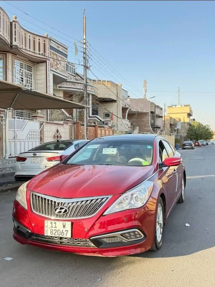 السلام عليكم
هونداي ازيرا 2015 وارد أمريكي مواصفات ليمتد أعلى فئه بالازيرا
بانوراما على طول السياره
مري شفط
كشنات جلد تدفئة تبريد الأمامية والكشنات الخلفية تدفئة فقط
محرك ٦ سلندر ٣٣٠٠ GDI
شاشة كاربلي وكامره خلفية 
تحكم استيرن
بصمه
لايتات زينون
تختم تاير جديد
منظومة تبريد جديده
رقم بغداد الجديد الانجليزي باسمي تحويل ثاني يوم
هزه ما ساقطه
الحادث جاملغ جانبي جهة السائق وربع البنيد صبغ نفسهن ما مبدلات
السعر 105 $  وبيه مجال بسيط
المكان بابل
***********
