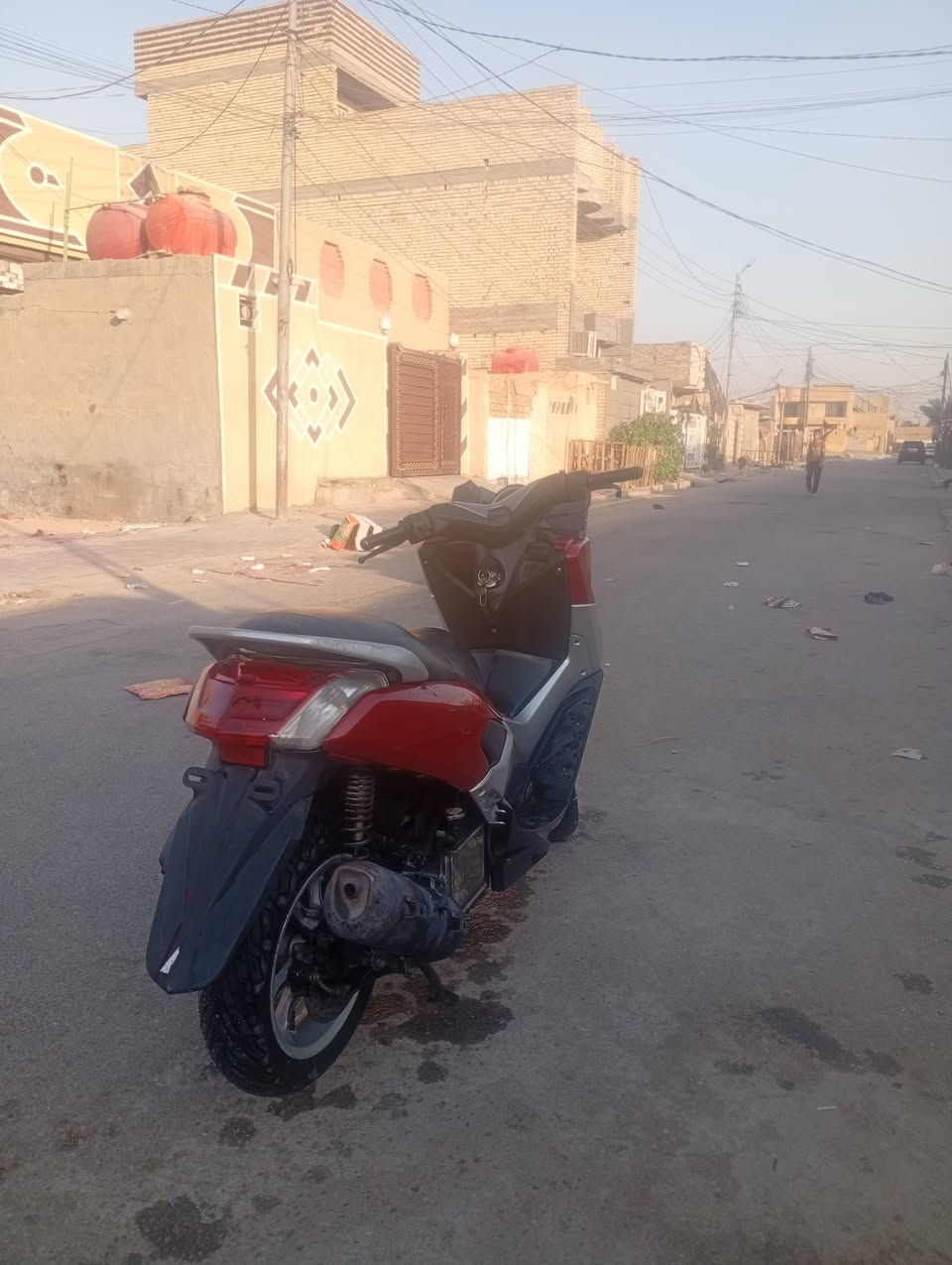 السلام عليكم دراجة ان ماكس للبيع محرك 155cc سرعة 180 كهربائيات كلها شغالة سلف نكرة ابكل وقت كفرات وداخل اصلي مثل ما اتشوف مفتوحة فقط مرة وحدة وبقية التفاصيل شوفت عينك  ، 
السعر: مليون وبيها مجال حك الجية  ، 
العنوان: كربلاء أمن الداخلي  ، 
للأستفسار: خاص او اتصال على الرقم ***********
