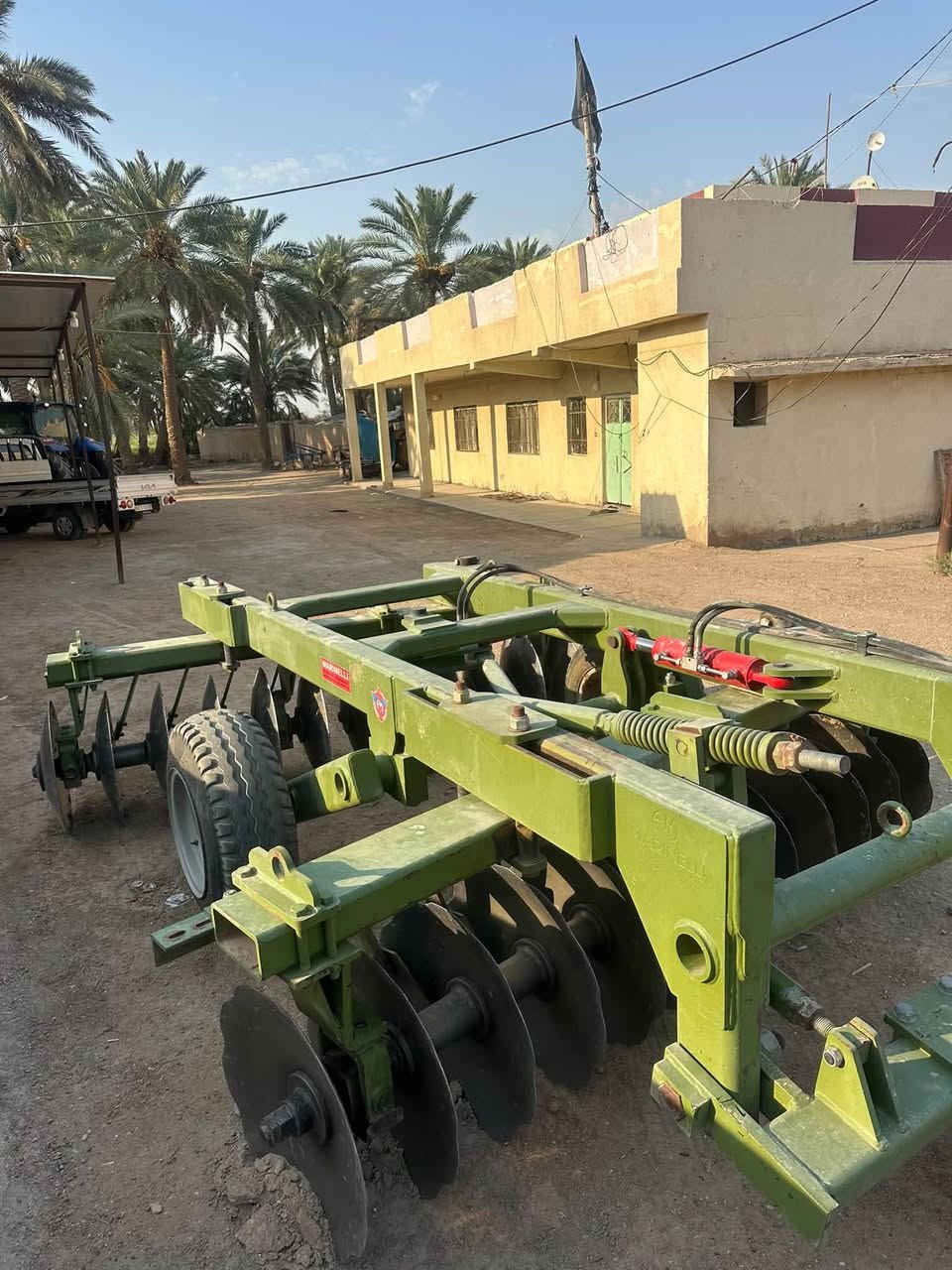 دسك للبيع ايطالي اصلي الثقيل حجم ٢٤ موديل ٢٢ المكان الحله للاستفسار ***********  ما متواجد على الفيس اتصال فقط والمو شراي وما يعرف قيمته لا يتعبني رجاءً
