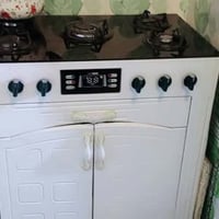طباخ • مستخدم