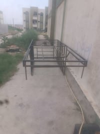 سرير • وبيا مجال