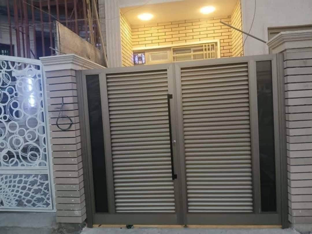 السلام عليكم حداد بيبان و شبابيك و محجرات بسعار ممناسبه و هذه شغلي التصال *********** بغداد السباع
