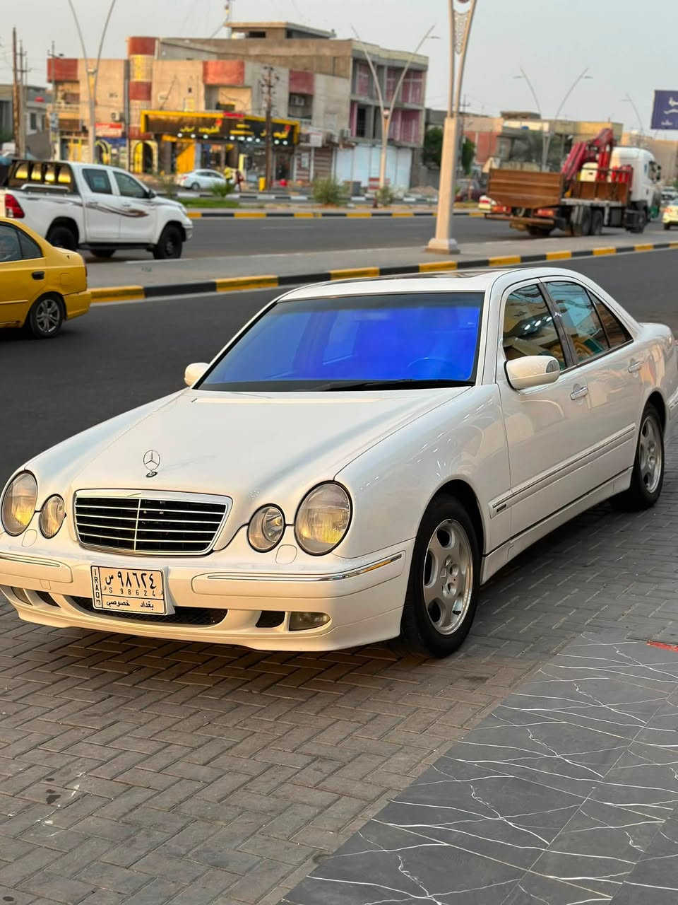 موديل 2000
حجم 320 E
محرك 6 V

ممشى 130km

كفاله عامه من الصبغ ولبارد ولتعديل  عدا قطعه وحده صبغ يابان

رقم بغداد تحويل مباشر 

مكاني بصره وراعيها خالي في بغداد 

سعر 210$ وبيها مجال قليل
***********
