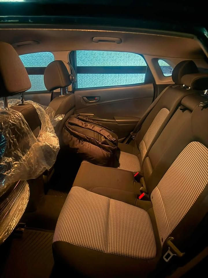بيع مستعجل كونا ٢٠١٩ محرك الفين  دوش وارد امريكي رقمها اربيل مكانها بغداد حي العدل مركر خالد art 
سعرها 105 . 
بدون دواخل .
ماشيه ١٣٧ الف ميل . 
***********
