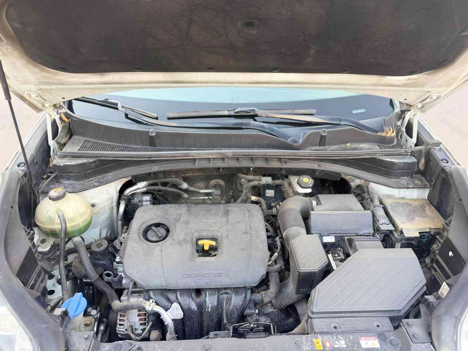 السلام عليكم 
كيا سبورتج 2021 خليجي الشركة الدوليه للبيع
ماشيه 85 km 
السياره نص فول 
حساسات امامي وخلفي 
وشاشه جبيره 
وتحكمات استيرن
وكامره خلفيه
مواصفاتها معروفه 
بيها مكانات بارد قليله على كد شبر واقل  
والسونار بالخاص
السعر 183$ وبيها مجال شي بسيط
العنوان بغداد السيديه
الرقم ***********
